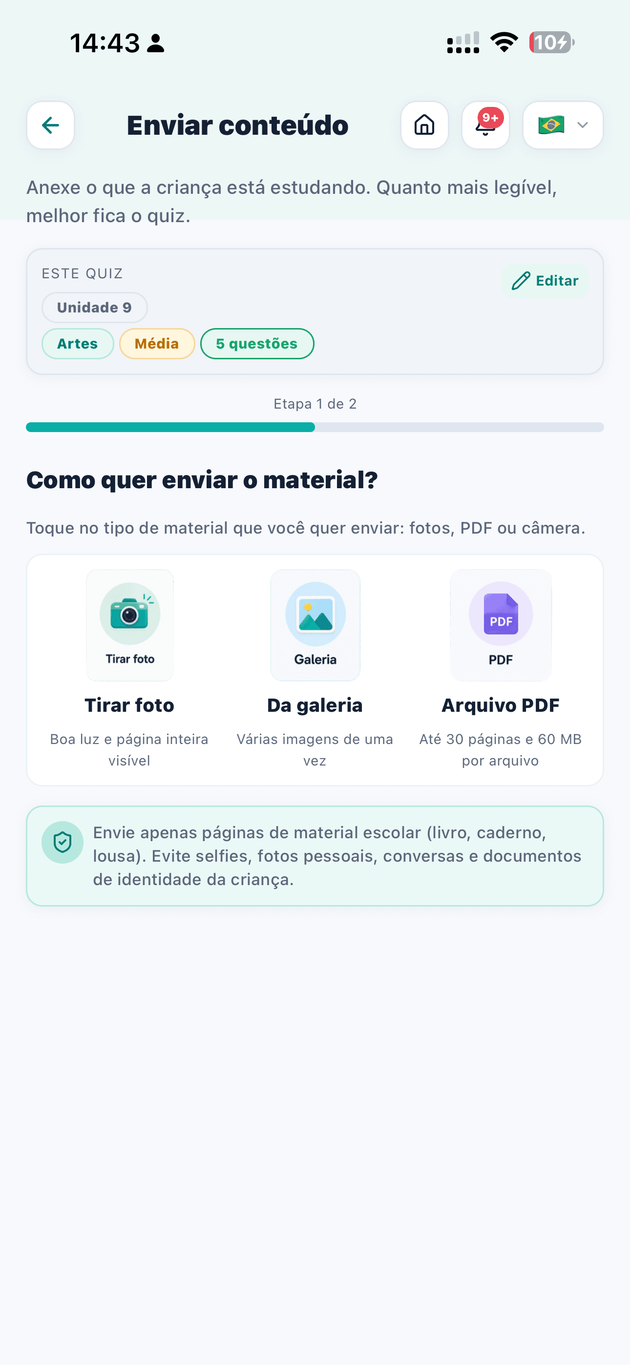 App de estudos: envio do material escolar para revisão